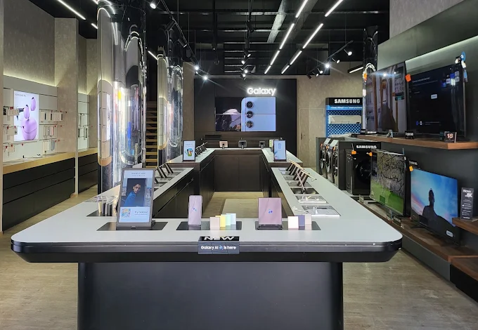 Boutique officielle Samsung Tunisia – Espace Galaxy avec smartphones, télévisions et électroménager à Tunis Contactez-nous Samsung Tunisie Brandshop